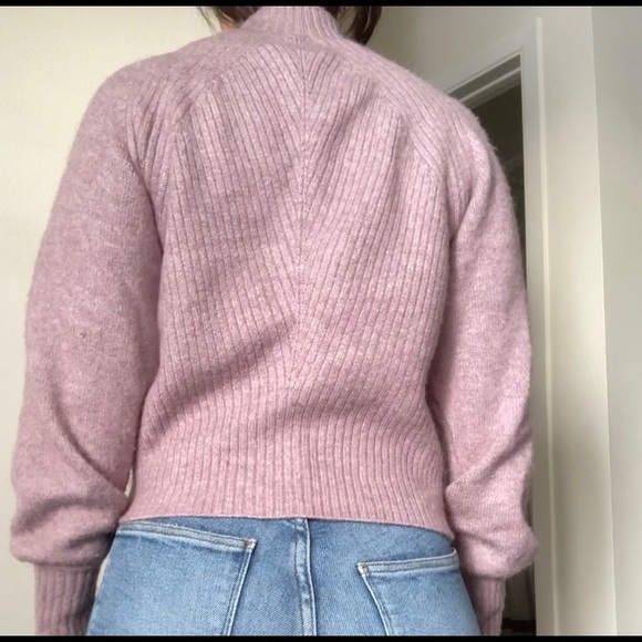 Sweater from Dynamite, perfect for winter or spring - Picture 3 of 5